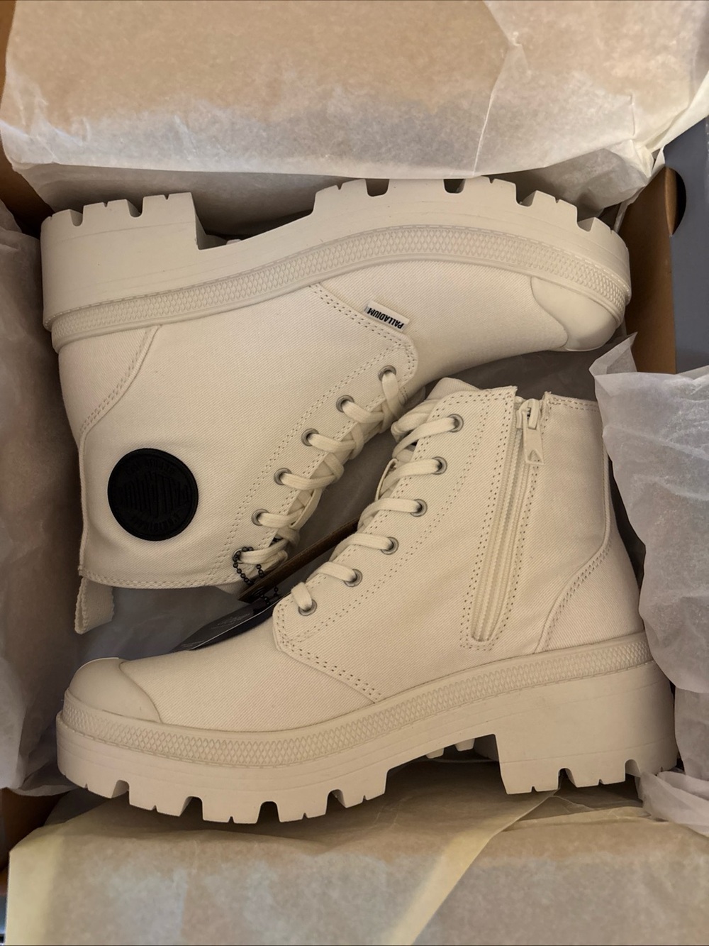Palladium Women's Lace-Up Canvas Combat Boots in Star White. Size 7.5M